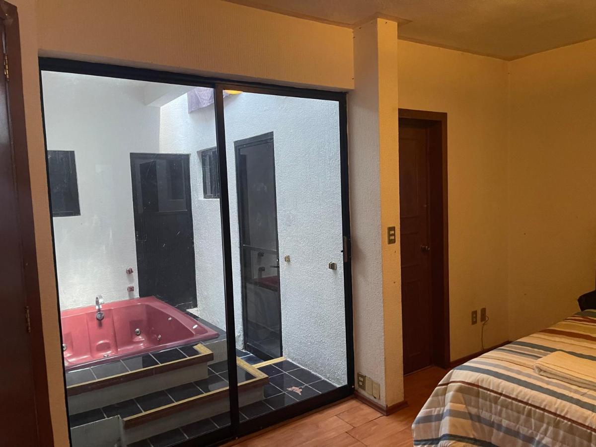 Comoda Habitacion A 10 Min Del Centro Historico De Querétaro Eksteriør bilde